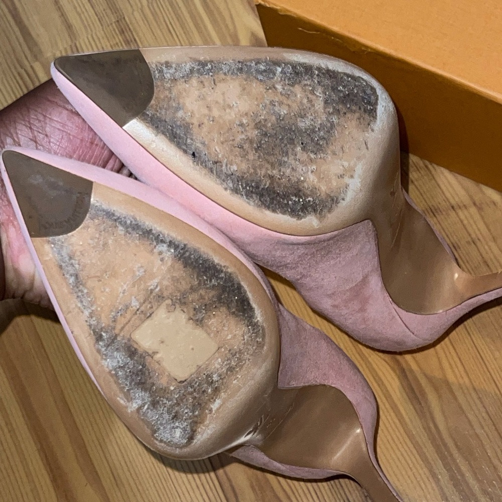 Louis Vuitton Pumps - Picture 4 of 11